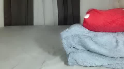 Roy online show from April 7, 2026, 6:30 pm