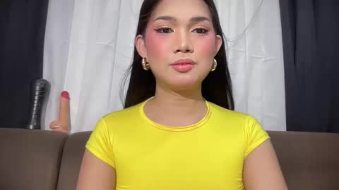 Lily online show from June 8, 2026, 10:21 pm