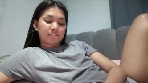 Lily online show from June 9, 2026, 1:56 pm
