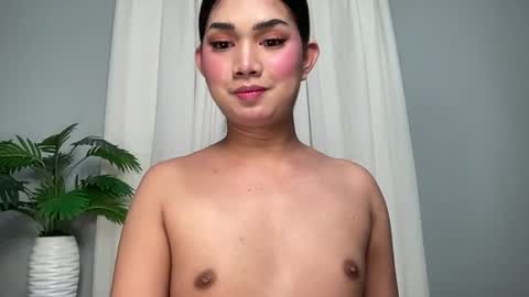 Lily online show from July 1, 2026, 2:18 pm