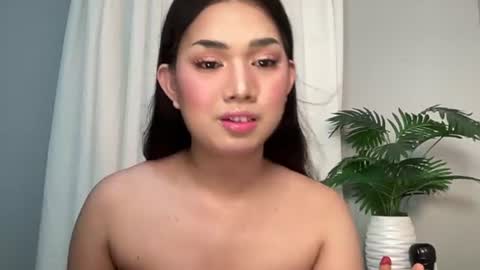 Lily online show from July 9, 2026, 12:37 am