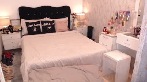 Snapshot of asiantartcummers chatting on February 20, 2025, 4:25 pm Kylie online show from February 20, 2025, 4:25 pm