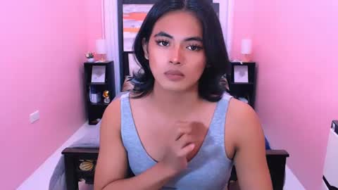 Snapshot of asianverstwink chatting on June 13, 2026, 9:35 pm asianverstwink online show from June 13, 2026, 9:35 pm