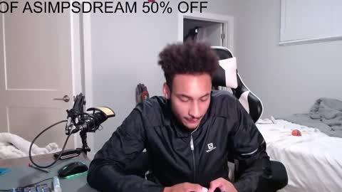 asimpsdream online show from October 18, 2025, 2:03 am