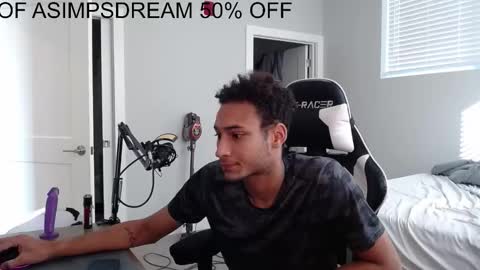 asimpsdream online show from November 14, 2025, 3:11 pm