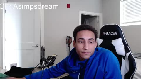 Snapshot of asimpsdream chatting on March 23, 2026, 8:13 pm asimpsdream online show from March 23, 2026, 8:13 pm