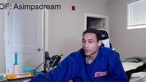 Snapshot of asimpsdream chatting on April 2, 2026, 1:09 pm asimpsdream online show from April 2, 2026, 1:09 pm
