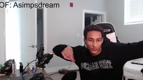 Snapshot of asimpsdream chatting on April 30, 2026, 4:46 pm asimpsdream online show from April 30, 2026, 4:46 pm