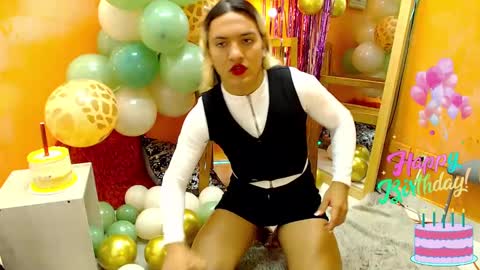 Snapshot of aslyhernandez chatting on January 16, 2025, 2:08 pm ASLY online show from January 16, 2025, 2:08 pm