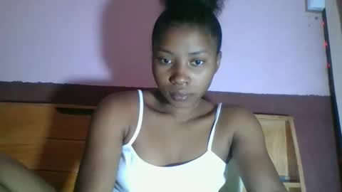 Snapshot of asmiraa chatting on February 1, 2026, 9:41 am asmiraa online show from February 1, 2026, 9:41 am