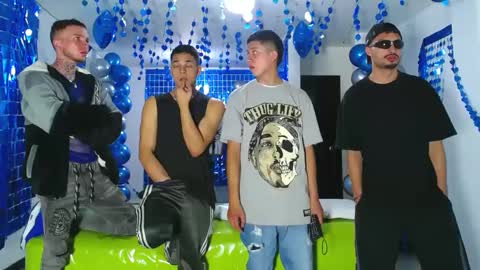 THOMAS AND DAMIAND online show from January 29, 2025, 12:12 am