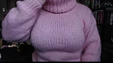 Aspen Vale online show from February 2, 2025, 7:35 pm