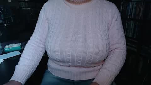 Aspen Vale online show from October 12, 2025, 8:30 pm