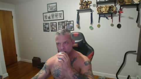 Ass Chaser online show from September 9, 2025, 1:27 am