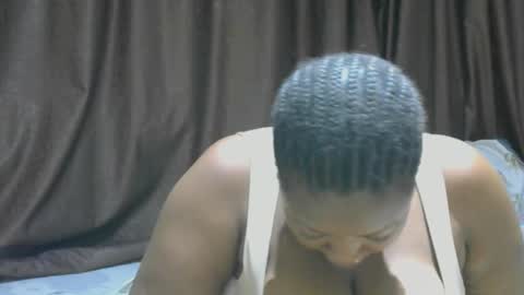 assplaybuttom online show from November 13, 2025, 2:38 pm