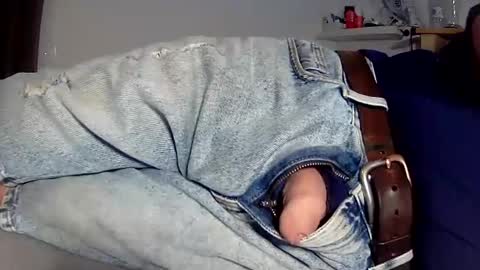 Will take commands from GuysWomenCouples etc online show from December 16, 2024, 9:20 pm