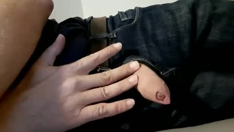 Will take commands from GuysWomenCouples etc online show from December 30, 2024, 7:11 pm