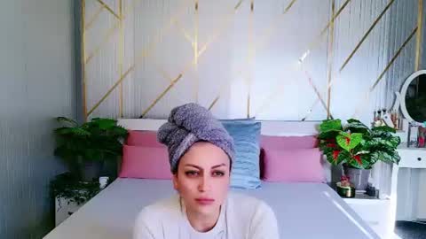 Ash online show from June 14, 2026, 3:25 pm