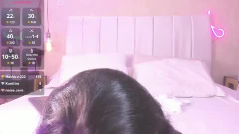 ashley  online show from February 26, 2025, 2:48 am