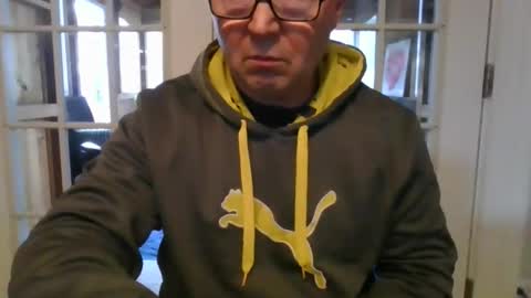 Snapshot of assman_2020 chatting on April 19, 2026, 10:34 pm assman_2020 online show from April 19, 2026, 10:34 pm