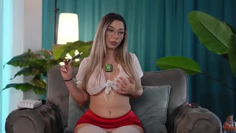 Snapshot of assmerising chatting on February 20, 2026, 10:49 am Starting 930 PM EU TIME online show from February 20, 2026, 10:49 am