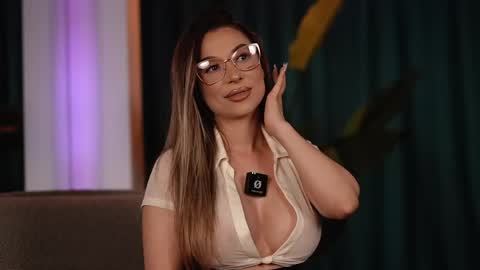 Snapshot of assmerising chatting on May 20, 2026, 6:25 pm Starting 930 PM EU TIME online show from May 20, 2026, 6:25 pm