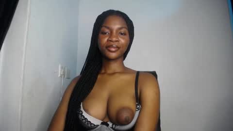 Snapshot of assy_ebony chatting on April 18, 2026, 8:31 pm Lily online show from April 18, 2026, 8:31 pm