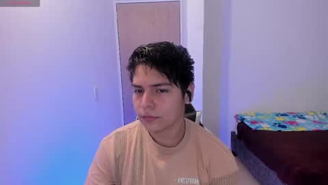 Snapshot of asta_kuro chatting on April 17, 2026, 1:41 am Asta Kuno online show from April 17, 2026, 1:41 am