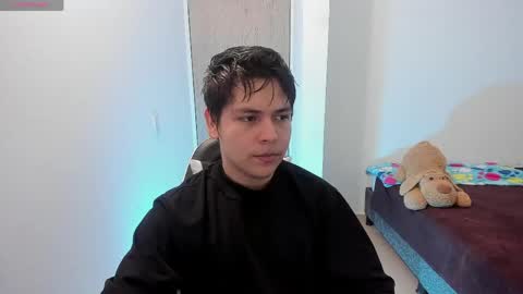 Snapshot of asta_kuro chatting on April 19, 2026, 4:23 am Asta Kuno online show from April 19, 2026, 4:23 am