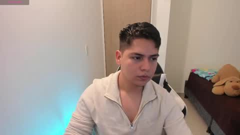 Snapshot of asta_kuro chatting on April 25, 2026, 6:38 am Asta Kuno online show from April 25, 2026, 6:38 am