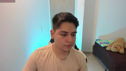 Snapshot of asta_kuro chatting on April 28, 2026, 2:27 am Asta Kuno online show from April 28, 2026, 2:27 am