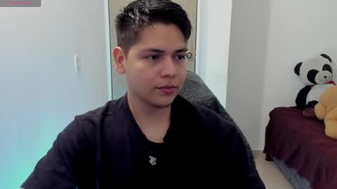 Snapshot of asta_kuro chatting on May 3, 2026, 6:30 am Asta Kuno online show from May 3, 2026, 6:30 am