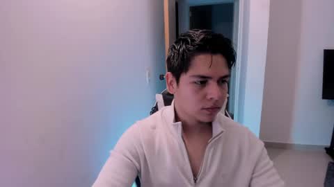 Snapshot of asta_kuro chatting on June 3, 2026, 5:21 am Asta Kuno online show from June 3, 2026, 5:21 am
