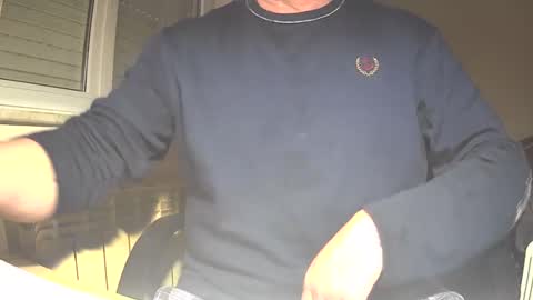 astelover online show from December 22, 2024, 4:27 pm