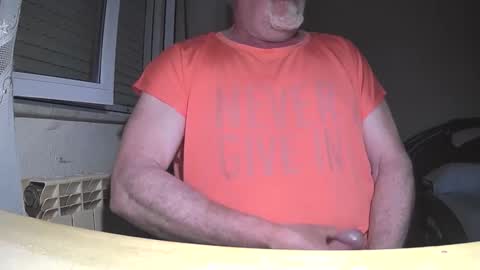 Snapshot of astelover chatting on May 22, 2026, 9:42 pm astelover online show from May 22, 2026, 9:42 pm