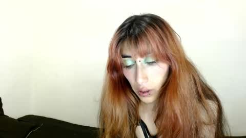 Snapshot of asterothxznikki chatting on October 21, 2025, 2:12 am Asterothxznikki online show from October 21, 2025, 2:12 am