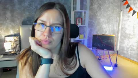 Asti online show from April 30, 2026, 1:34 am