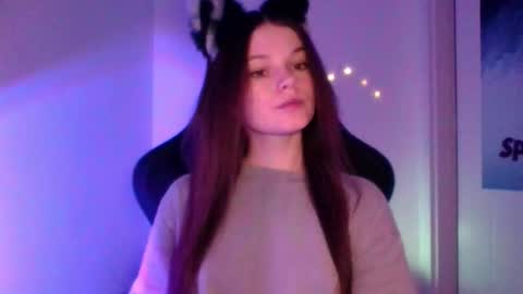 astradream_ online show from January 9, 2026, 9:38 pm