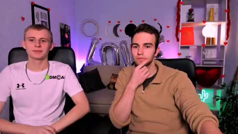 astren online show from February 9, 2026, 6:39 am