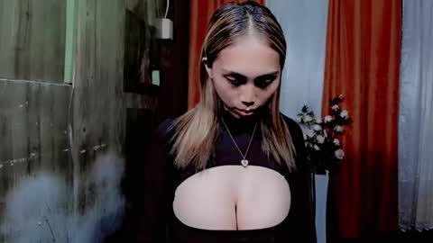 Astrid online show from October 9, 2025, 12:58 pm