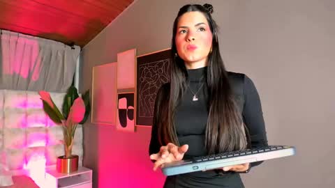 Snapshot of astrid_velle chatting on May 24, 2026, 1:32 am astrid_velle online show from May 24, 2026, 1:32 am