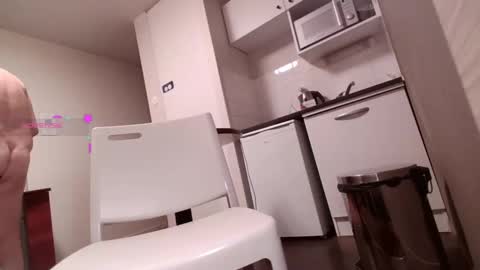 Snapshot of astro70 chatting on February 5, 2025, 8:04 pm Franck online show from February 5, 2025, 8:04 pm