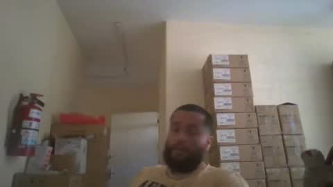 Snapshot of astro_boy_01 chatting on May 29, 2026, 1:53 pm astro_boy_01 online show from May 29, 2026, 1:53 pm