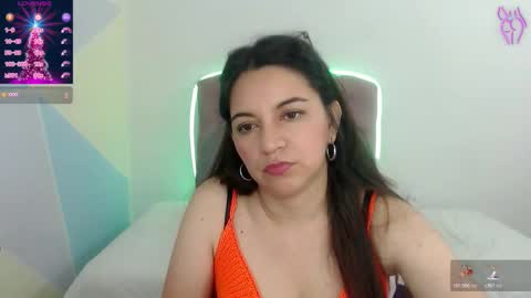 Snapshot of astrolover_ chatting on December 18, 2025, 12:27 am camila online show from December 18, 2025, 12:27 am