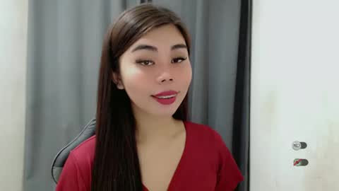 asuna_charming online show from January 28, 2025, 4:41 pm