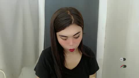 asuna_charming online show from February 1, 2025, 7:36 am