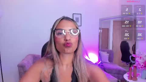 asura_love online show from July 23, 2026, 6:17 pm