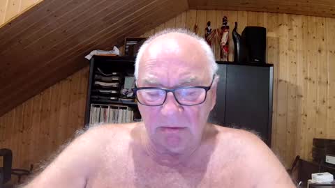 asusandy online show from July 28, 2026, 9:36 pm