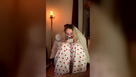 Snapshot of asya_new chatting on January 18, 2026, 2:32 pm asya_new online show from January 18, 2026, 2:32 pm