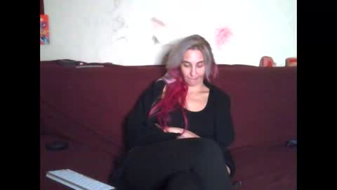 Snapshot of asyalu chatting on November 21, 2025, 8:07 pm AsyaLu online show from November 21, 2025, 8:07 pm